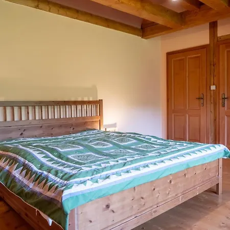 Tatrystay Mates Alpesi faház *