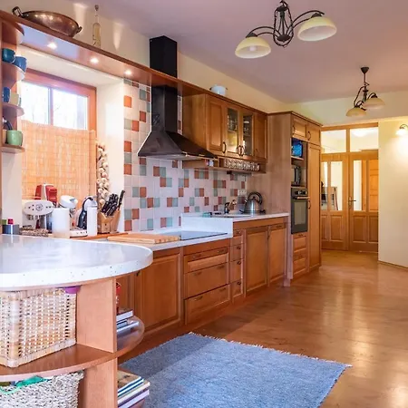 Tatrystay Mates Alpesi faház *